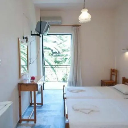 Hotel Finikounda-3