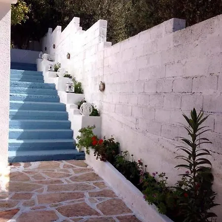 Plataria Beach Hotel-3