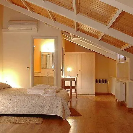 Hotel Helmos-3