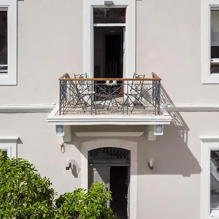 Camara Residence-2