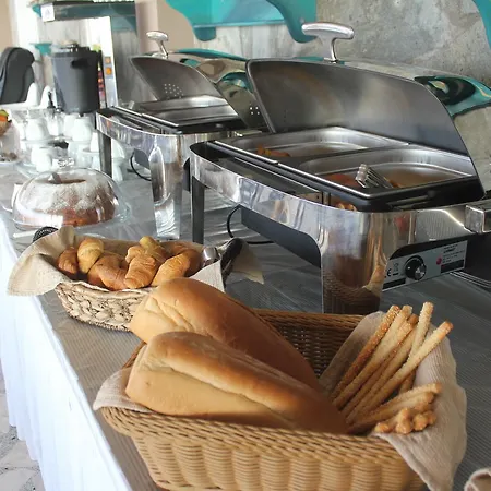 Santa Rosa Hotel & Beach-3