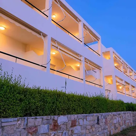 Junior Hotel-3