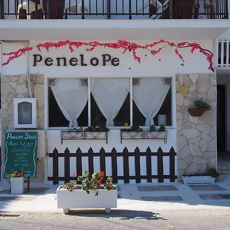 Penelope Hotel-2