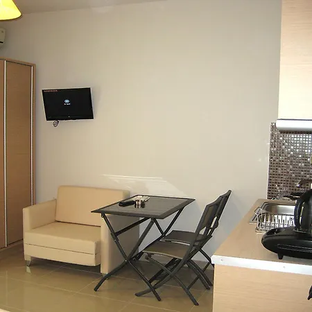 TETYK Keramoti Hotel Apartments-3