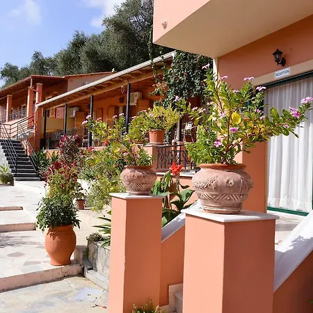 Paradise Apartments-3