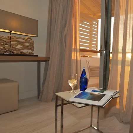 Ino Hotel & Suites-3