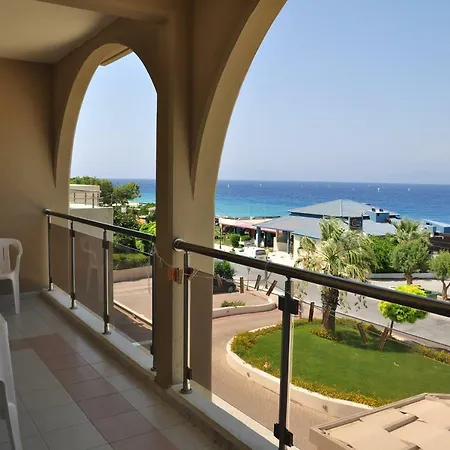 Sea Melody Beach Hotel Apartments-3