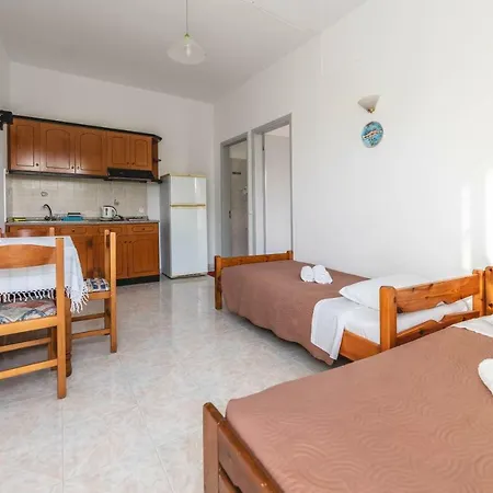 Hotel Ikaros-2