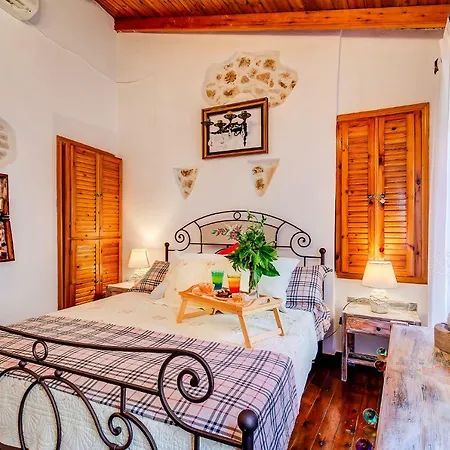 Eros House-3