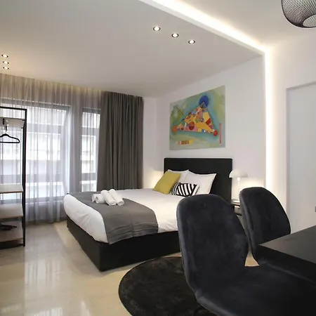 Zh Luxury Suites-2