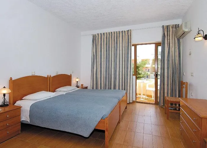 Kavros Beach Paralia Kourna
