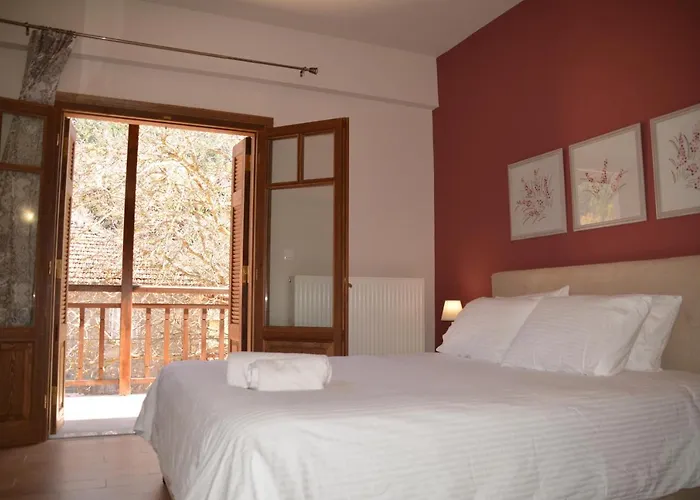 Zarouchla Inn