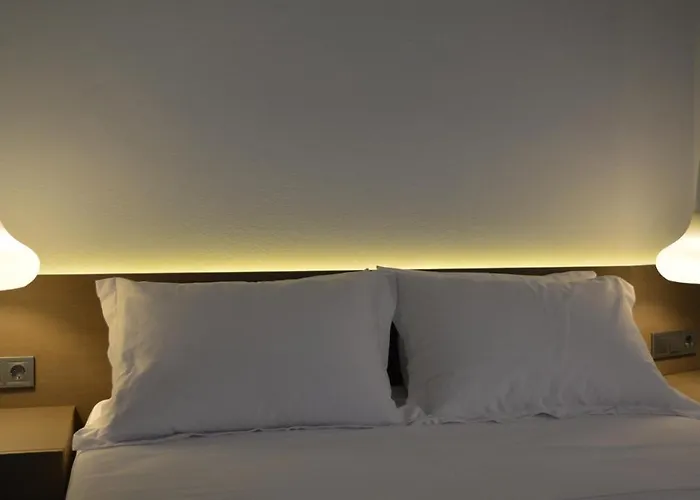 Eleven Views Resort Ήλια