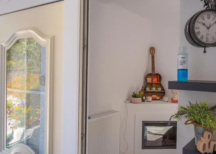 Remvi Guest House
