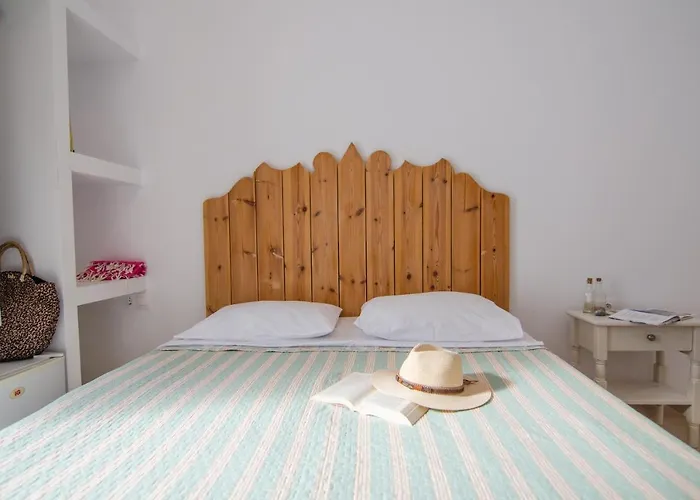 Marias Rooms Ίος