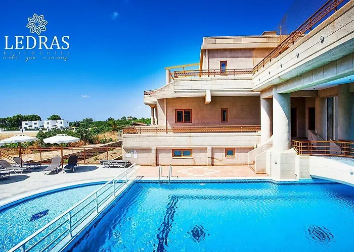 Ledras Beach Hotel
