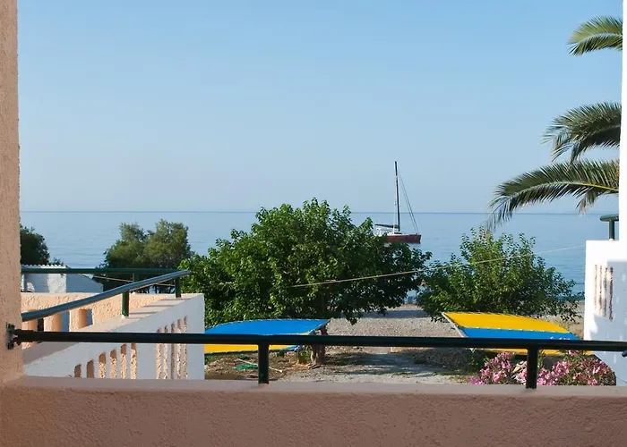 Pelagos Hotel Apartments Marathókampos