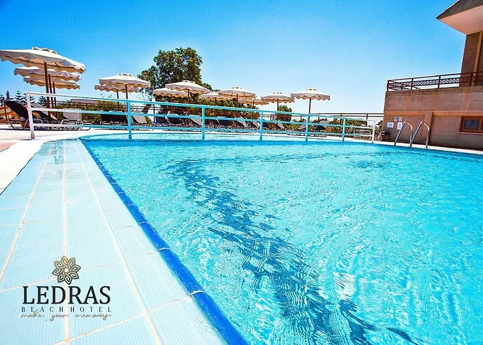 Ledras Beach Hotel Jenadi