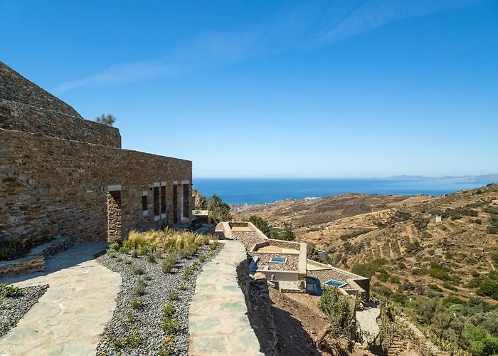 Tinos Dove Suites