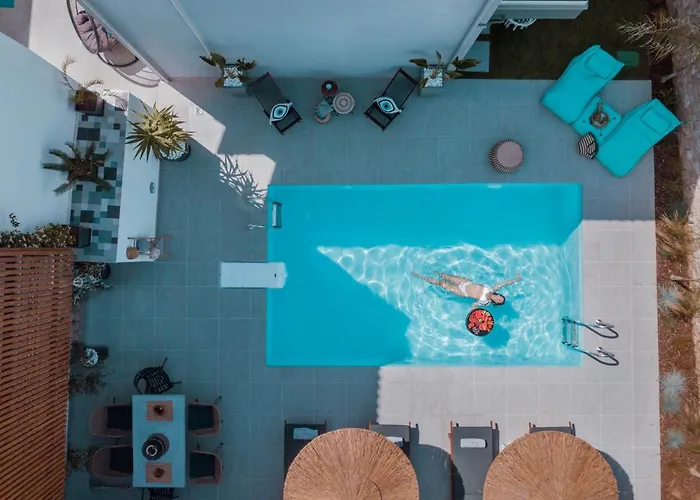 Versa Villas