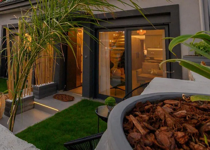 Versa Villas
