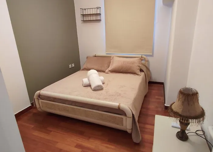 Dr. J. Spon Apartment Ναύπακτος