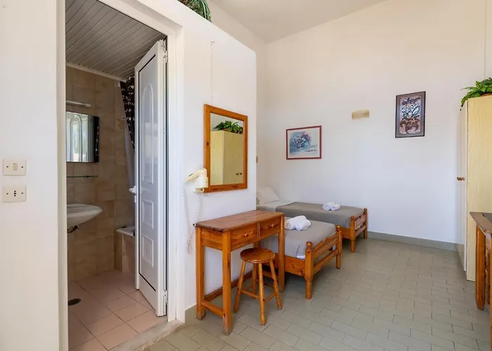 Pefkos View Apartments