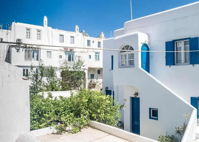 Mykonos Vibes Downtown Townhouse