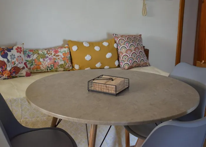Ελαία Apartments Αιδηψός