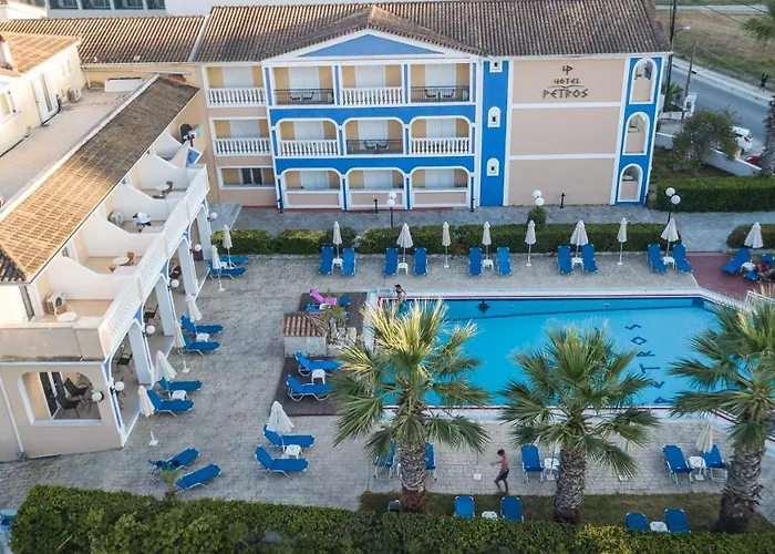 Hotel Petros
