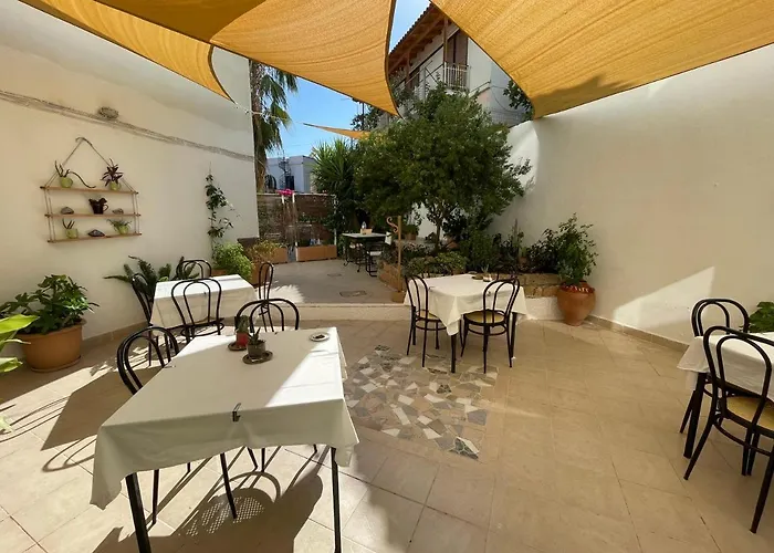 Apollon Hotel