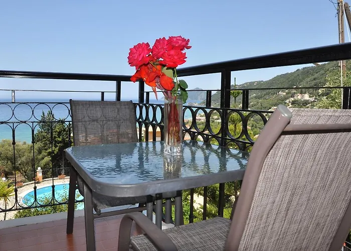 Dina'S Paradise Agios Gordios 