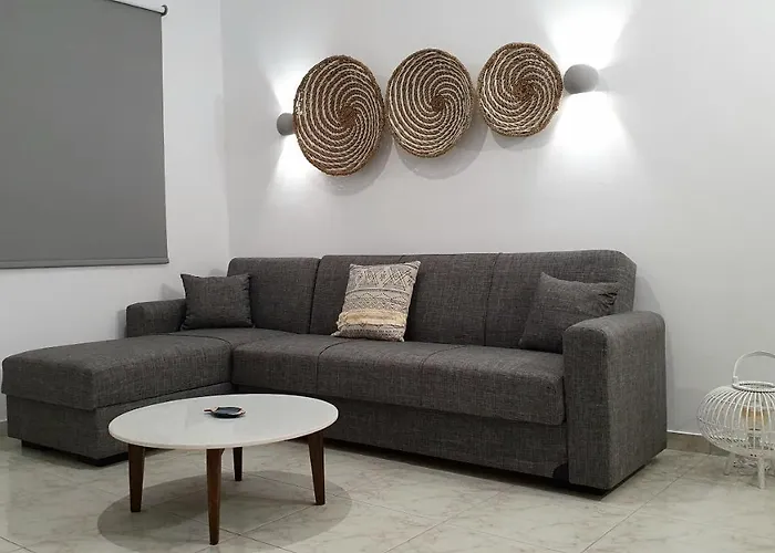 Alexandra'S Boutique House