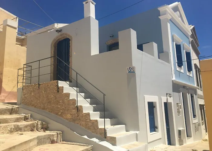 Annika Deluxe Apartments