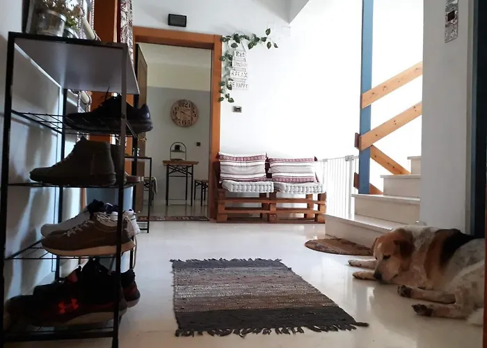 Urban Yoga House Hostel & Retreat Ιωάννινα