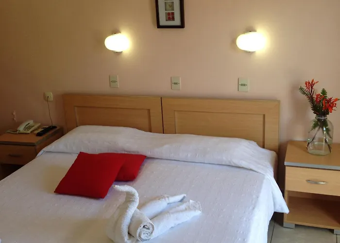 Zefyros Hotel