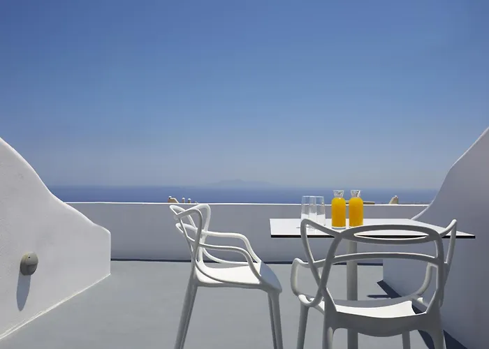 Adore Santorini
