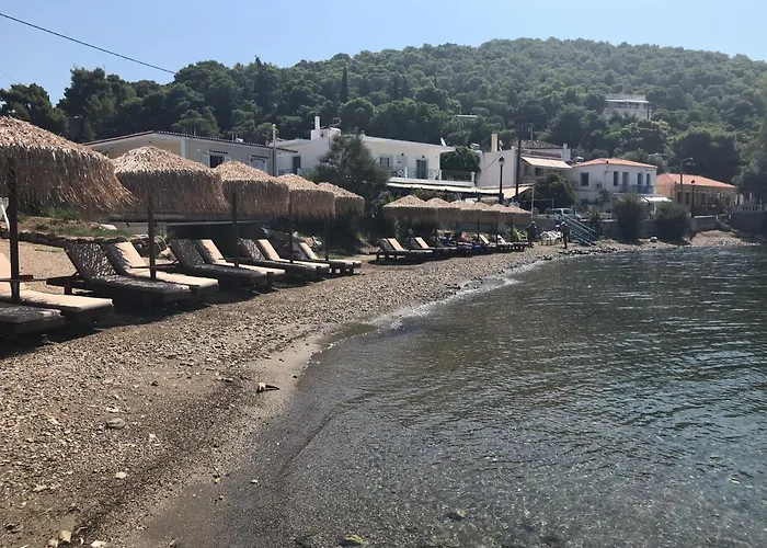 Helen Hotel Poros Town