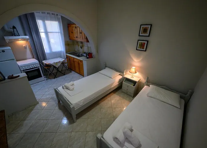 George Apartments Stoupa