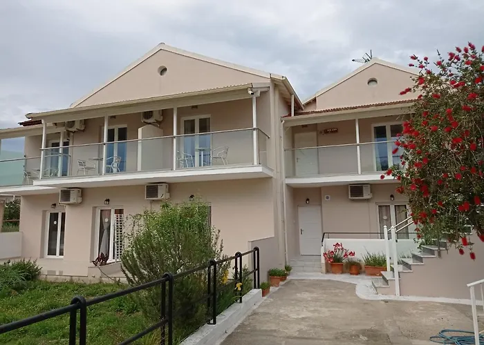 Cavo D' Oro Complex