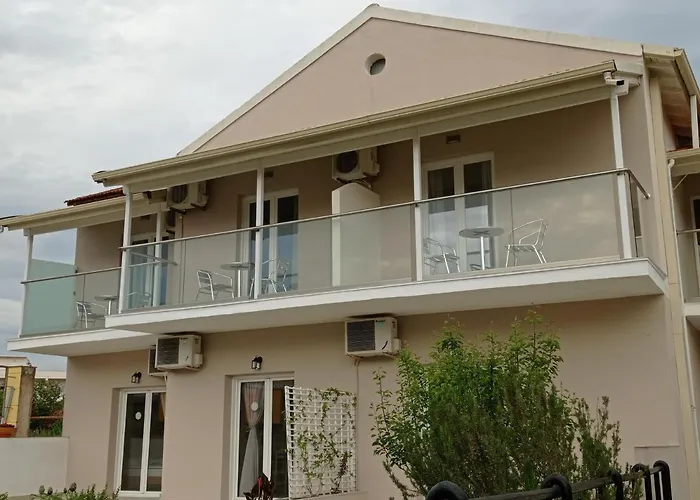 Cavo D' Oro Complex