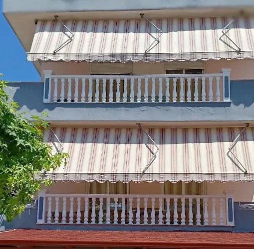 Apartments Haris