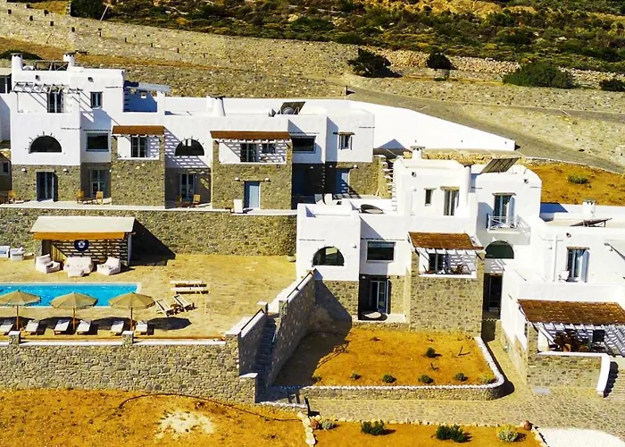 Mira Paros - Luxury Suites