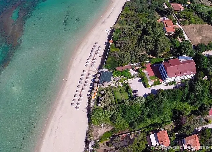 Alonaki Beach