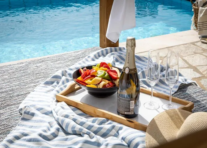 Skiathos Avaton Suites & Villas, Philian s And Resorts
