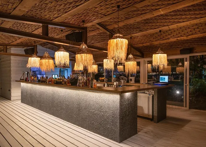 Alegria Beach Resort Αnnex