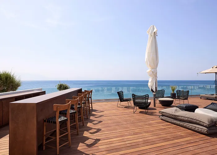 Dimitra Beach & Suites