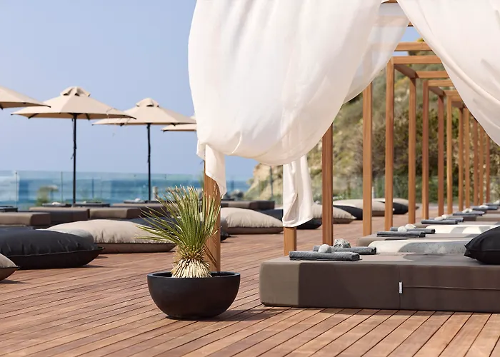 Dimitra Beach & Suites