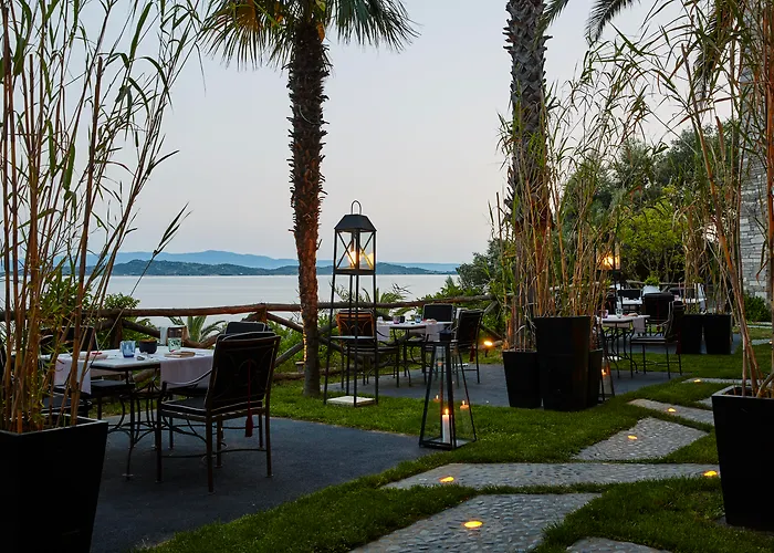 Eagles Palace - Small Luxury s Of The World