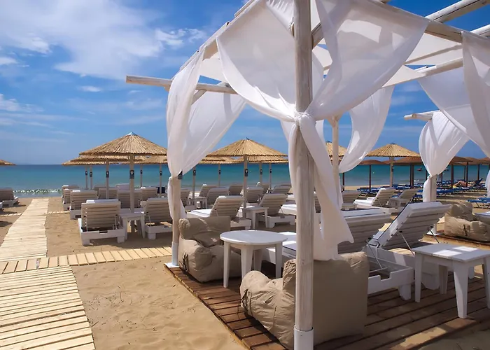 Amaryllis Beach